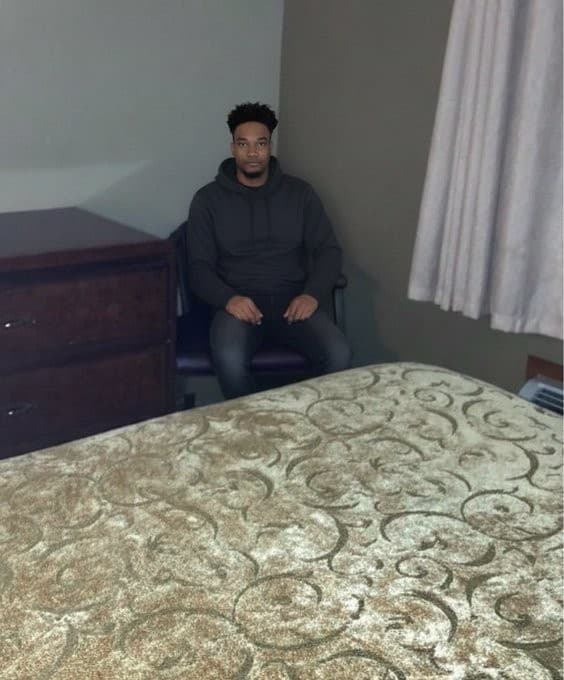 Ansem Sitting Behind The Bed