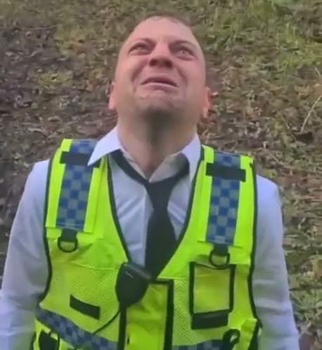 British Screaming Cop