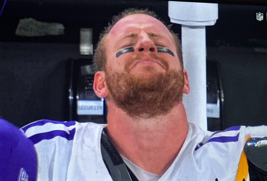 Carson Wentz In Pain