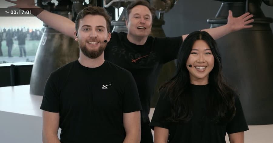 Elon musk jumpscare