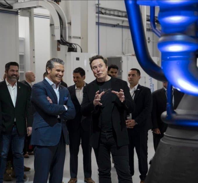 Elon Musk showing SpaceX's Raptor 3 engine to Pete Hegseth