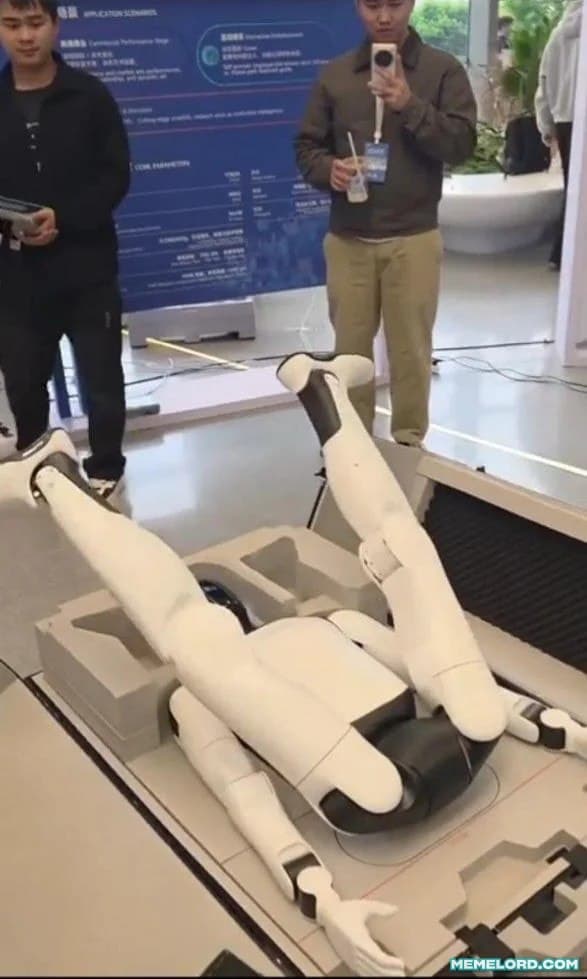 Humanoid Robot legs wide open pose / AGIBOT A3 self-packing meme template