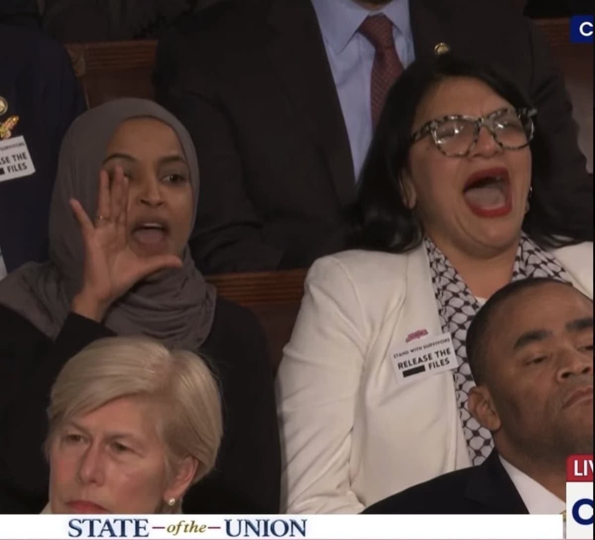 Ilhan Omar shouting at Trump SOTU
