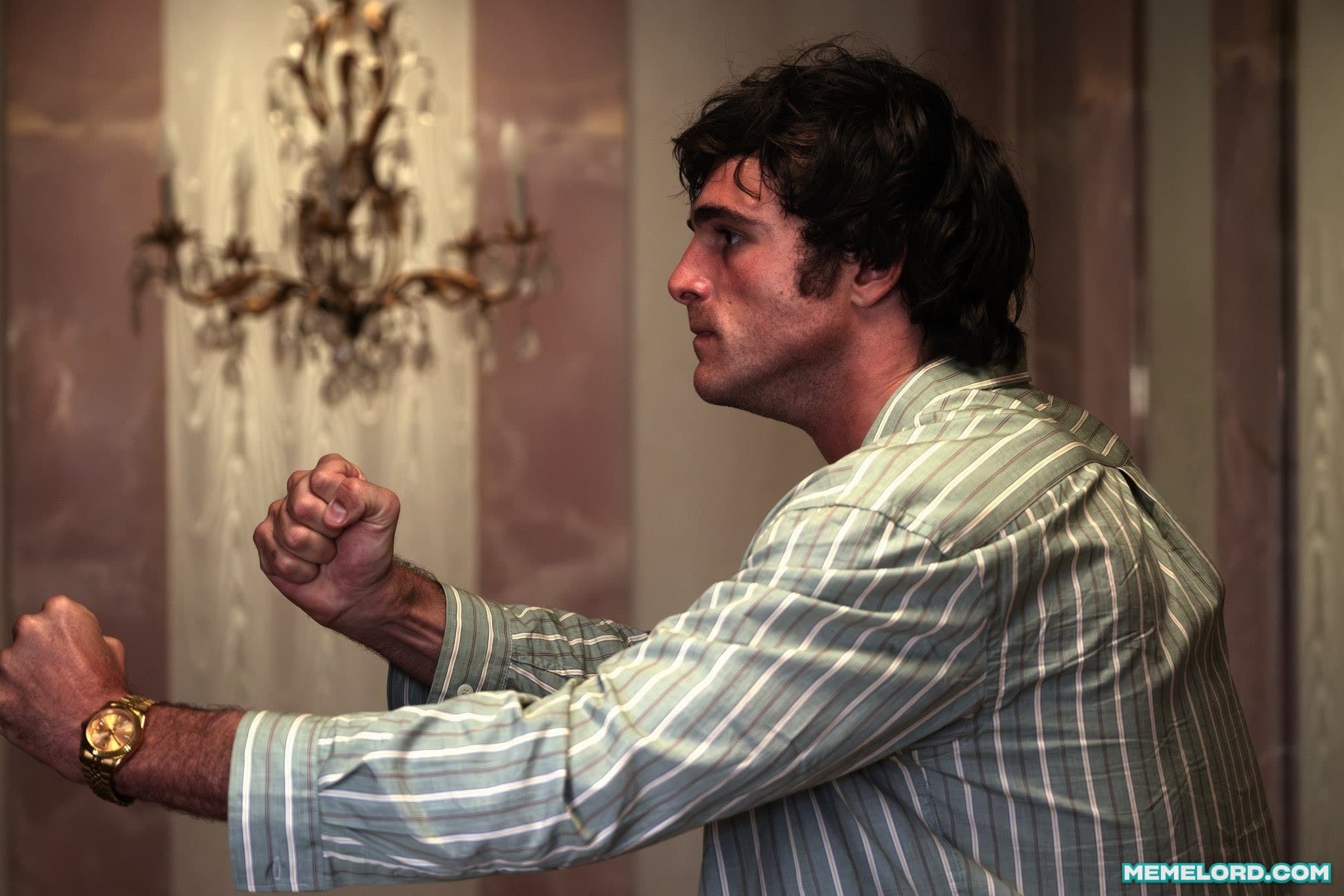 Jacob Elordi / Nate fighting back - 'Euphoria' S3 meme template