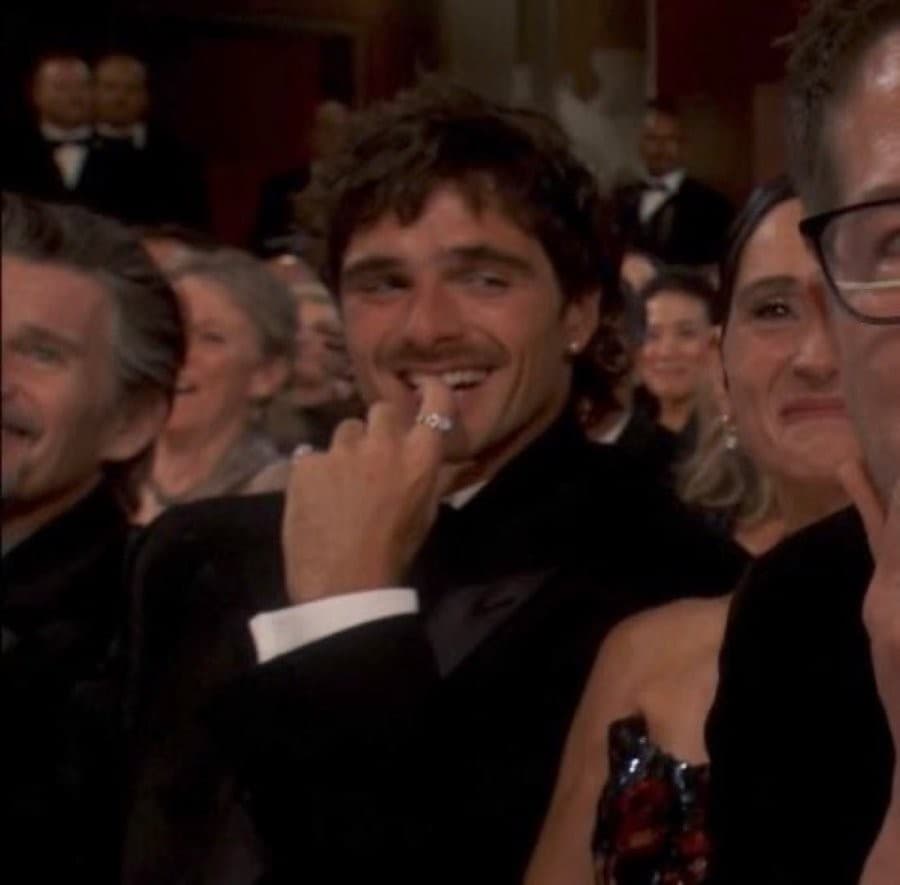Jacob Elordi smiling reaction - Oscars 2026