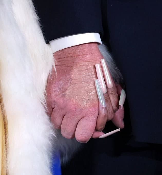 Trump holding Nicky Minaj's hand