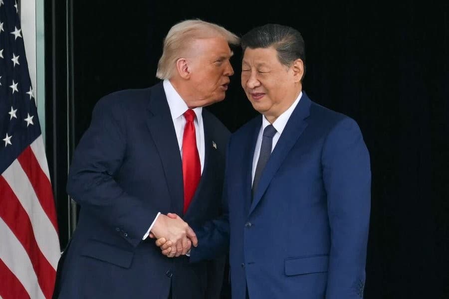 Trump whispering to Xi Jinping