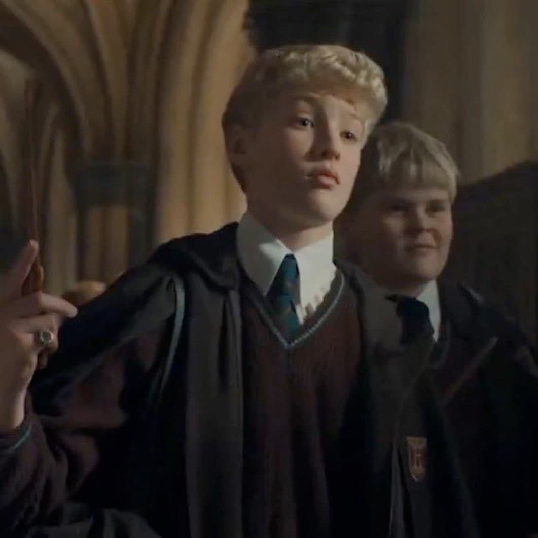 Draco Malfoy mogging Harry Potter - HBO Harry Potter television series