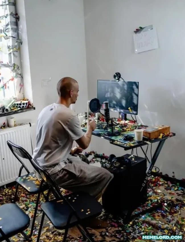 Polish influencer Łatwogang - raised 250 million PLN for Cancer Fighters during a livestream meme template