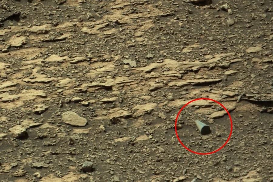 Shiny Object Spotted on Mars